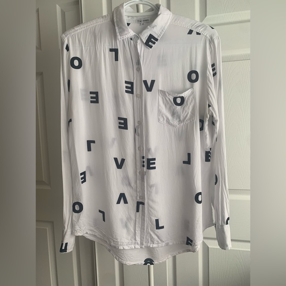 LOVE Button Down Blouse - Picture 1 of 7